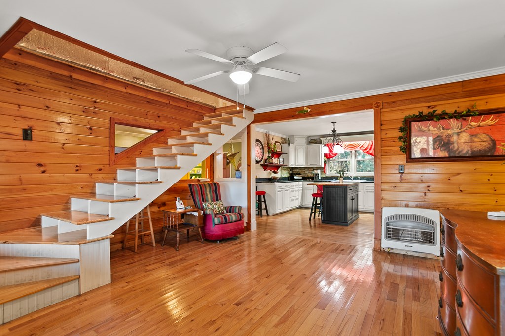 434656 Ellijay Active