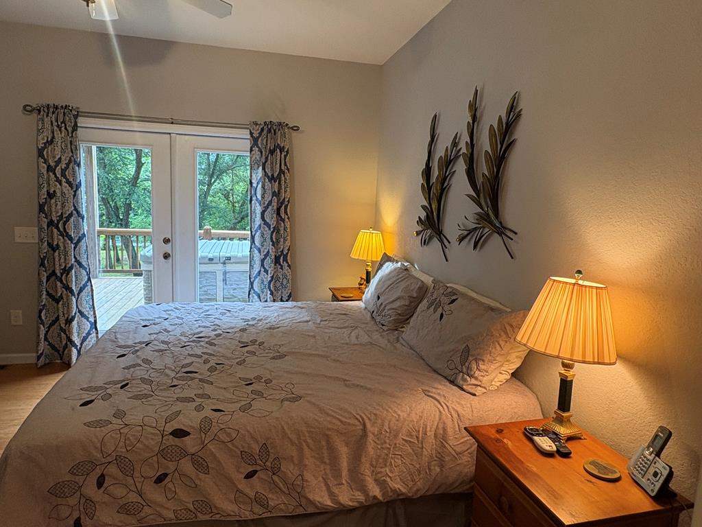 434657 Hayesville Active
