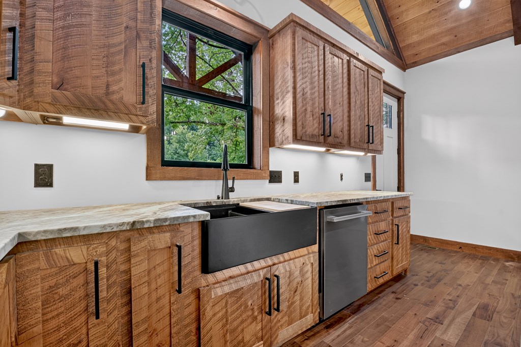 434674 Ellijay Active