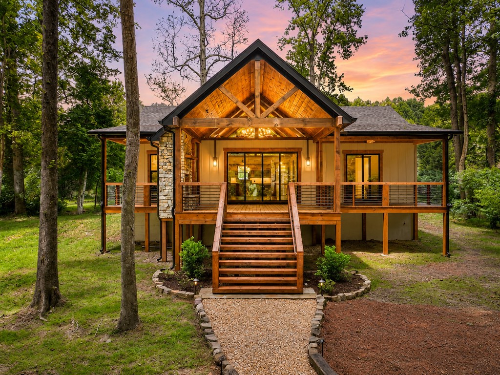 434674 Ellijay Active