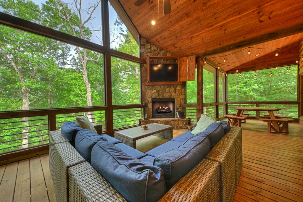 434683 Morganton Active
