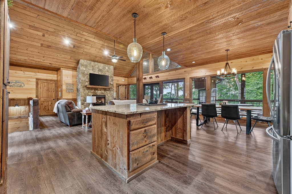 434683 Morganton Active