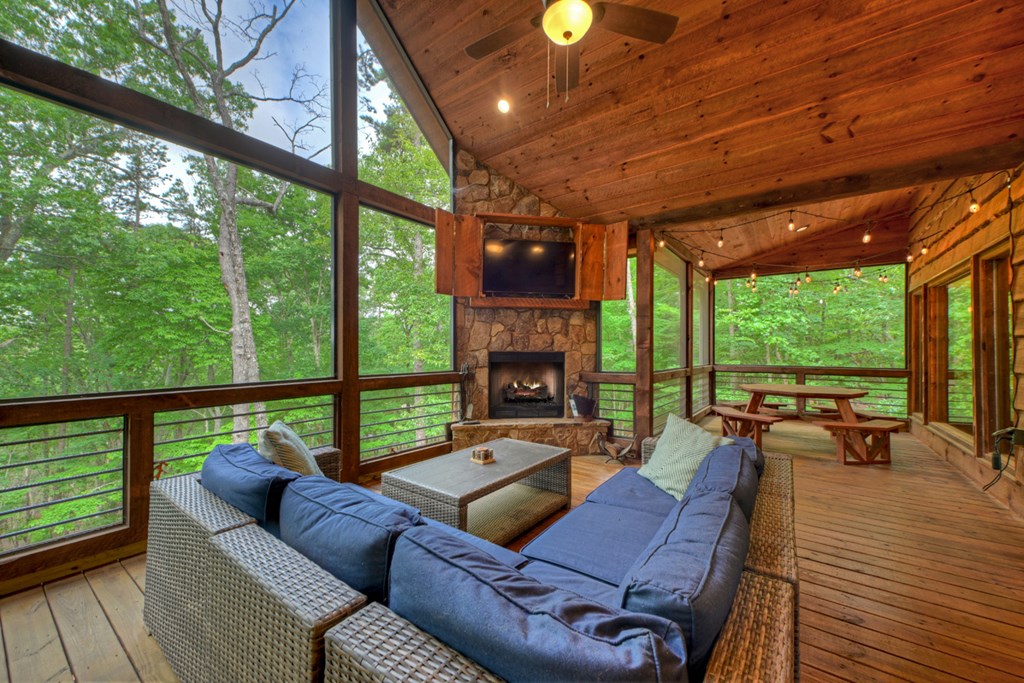 434683 Morganton Active