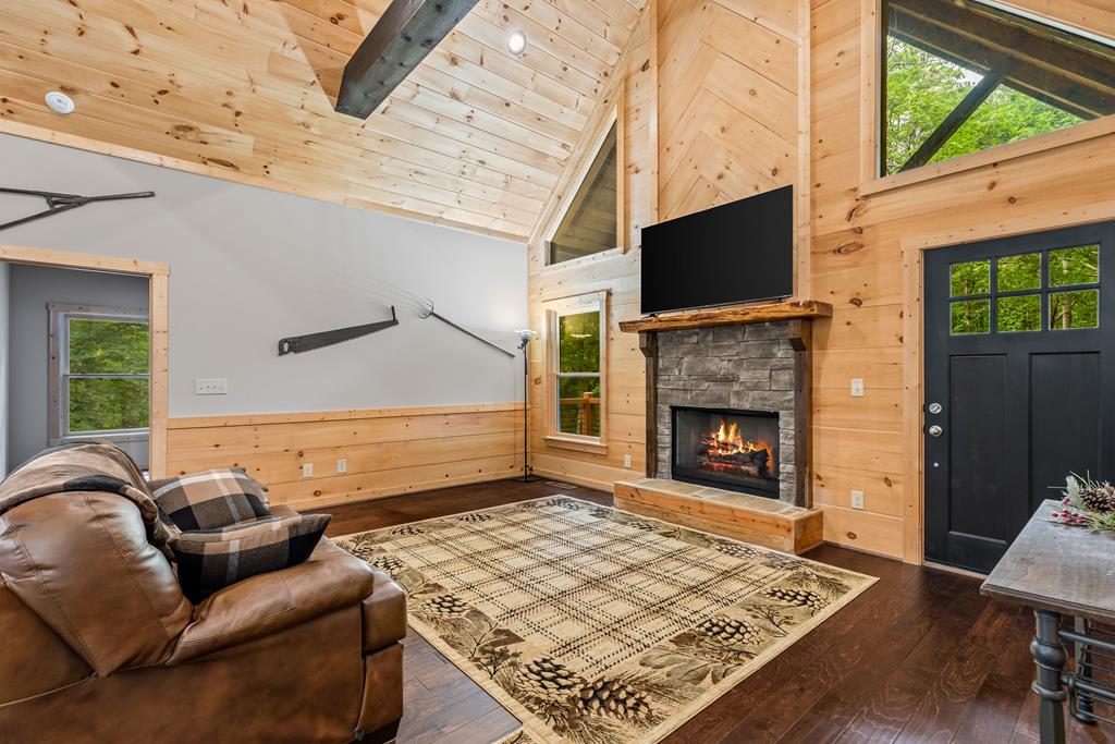 434685 Ellijay Active