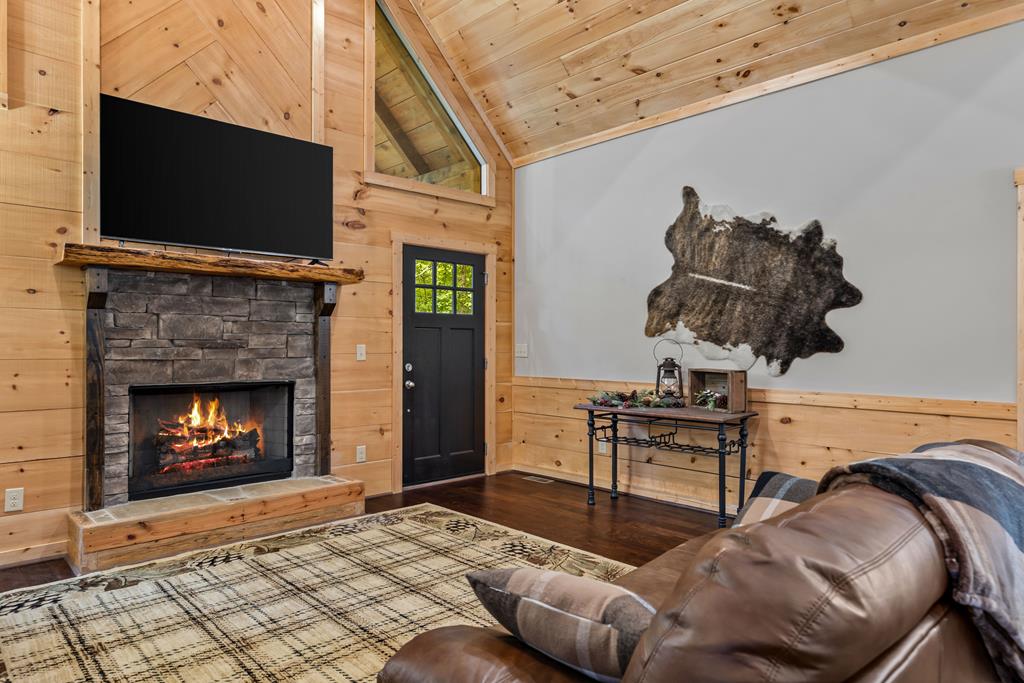 434685 Ellijay Active