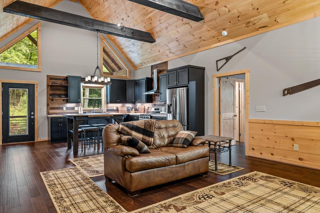 434685 Ellijay Active