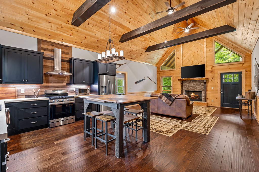 434685 Ellijay Active