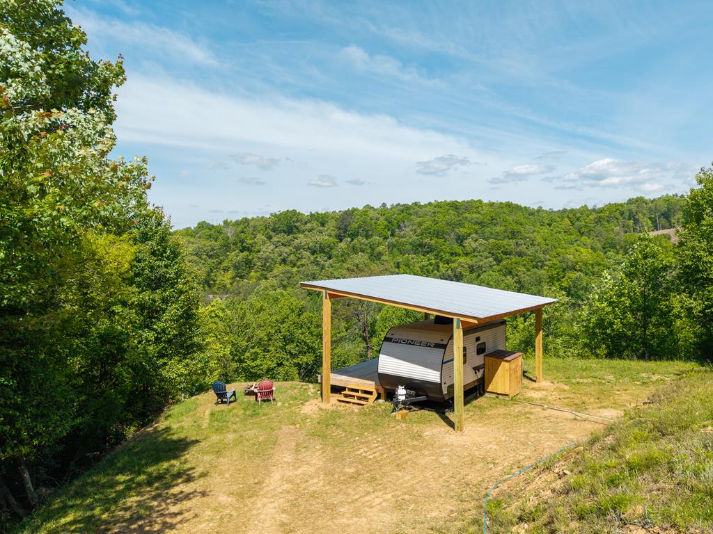 434695 Blue Ridge Active