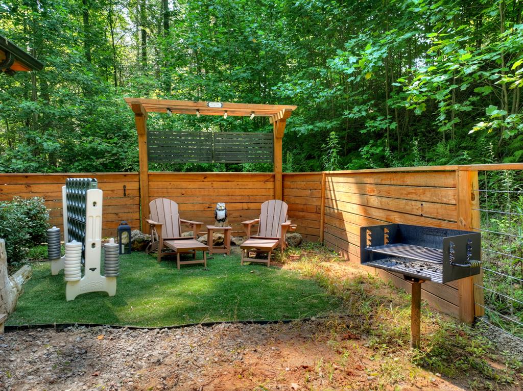 434704 Ellijay Active