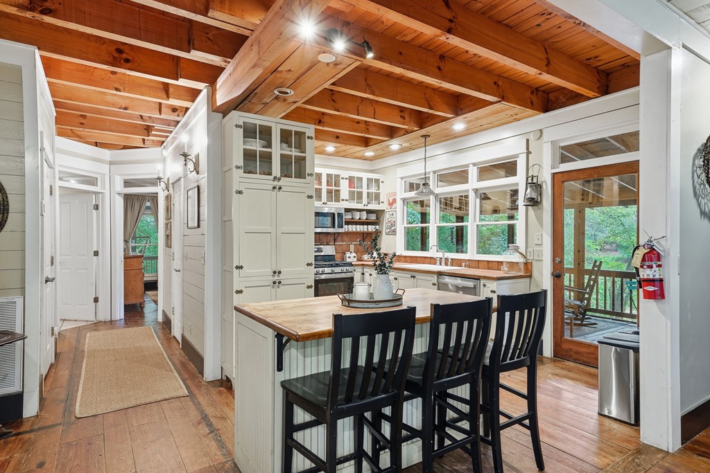 434715 Ellijay Active