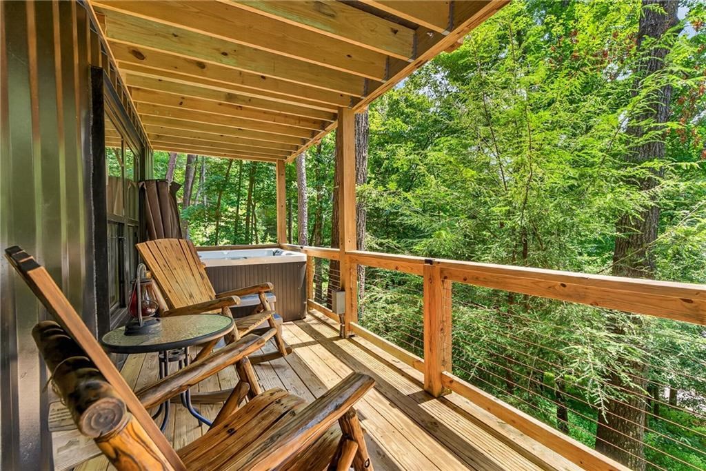 434717 Blue Ridge Active