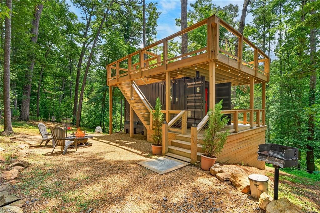 434717 Blue Ridge Active
