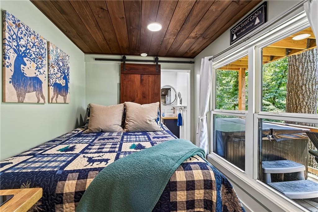 434717 Blue Ridge Active