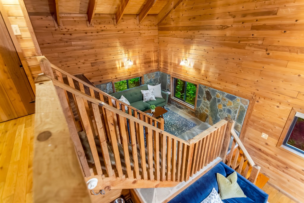 434721 Blue Ridge Active