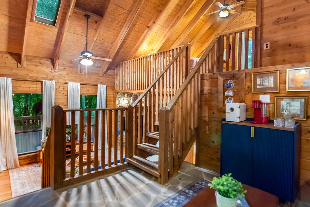 434721 Blue Ridge Active