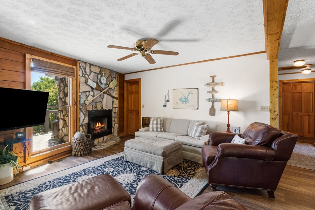 434727 Ellijay Active