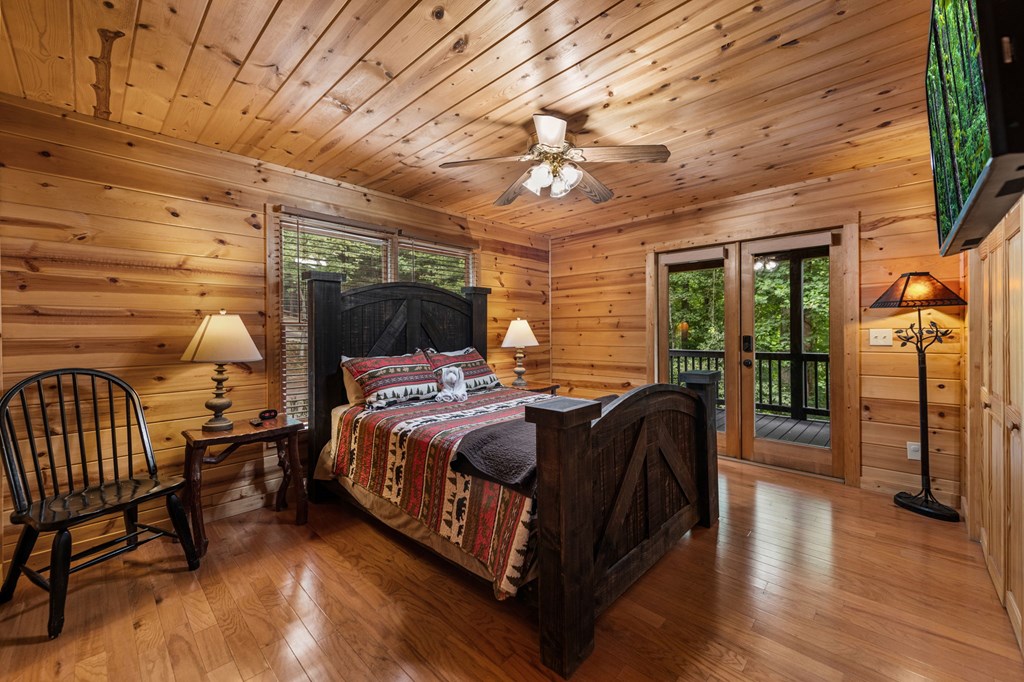 434733 Blue Ridge Active