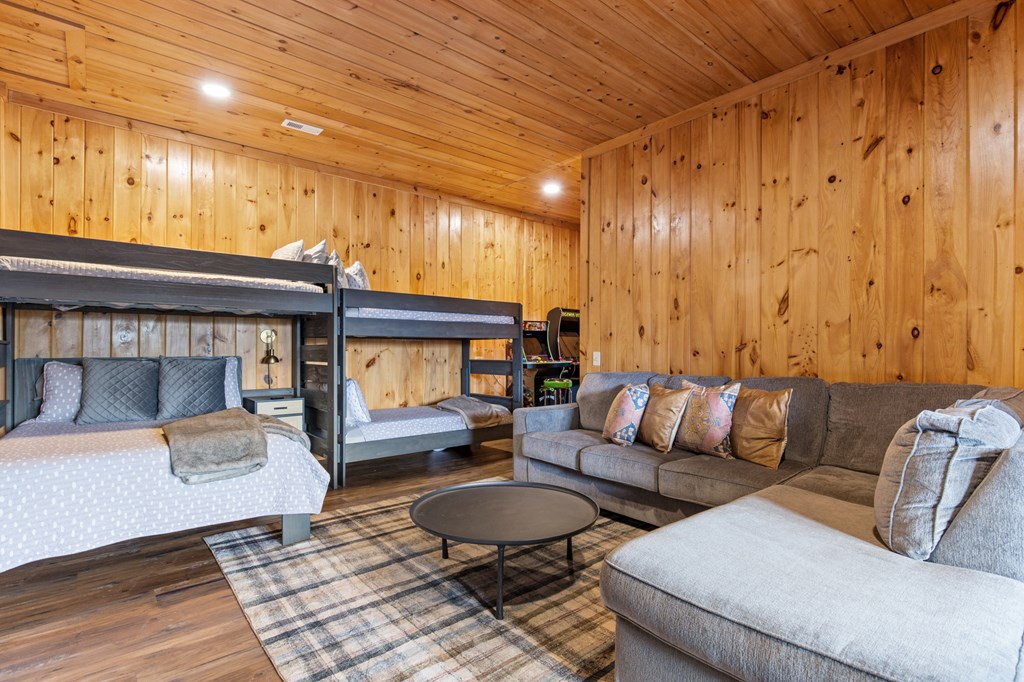434746 Blue Ridge Pending