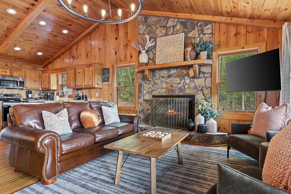 434746 Blue Ridge Pending