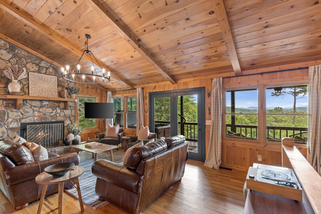 434746 Blue Ridge Pending