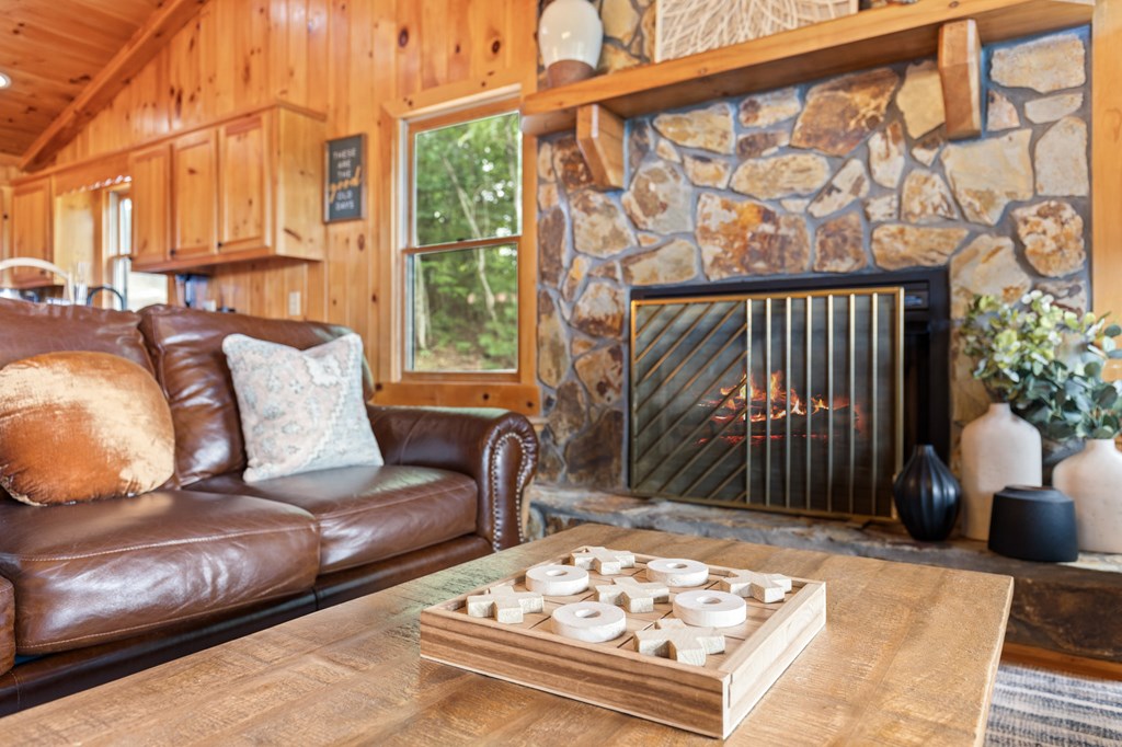 434746 Blue Ridge Pending