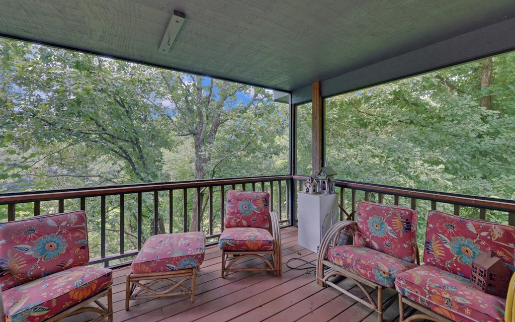 434748 Brasstown Active