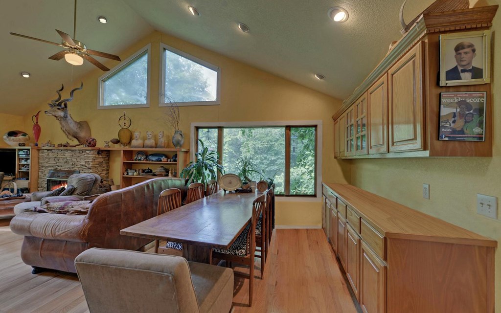 434748 Brasstown Active