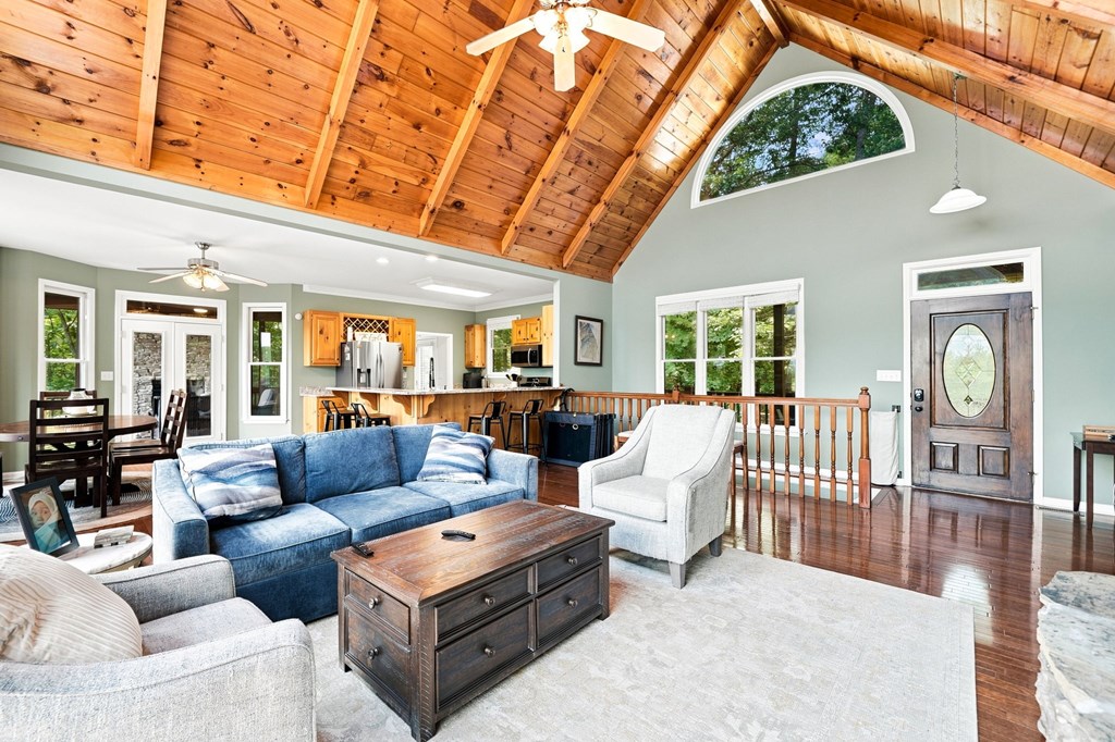 434758 Ellijay Active