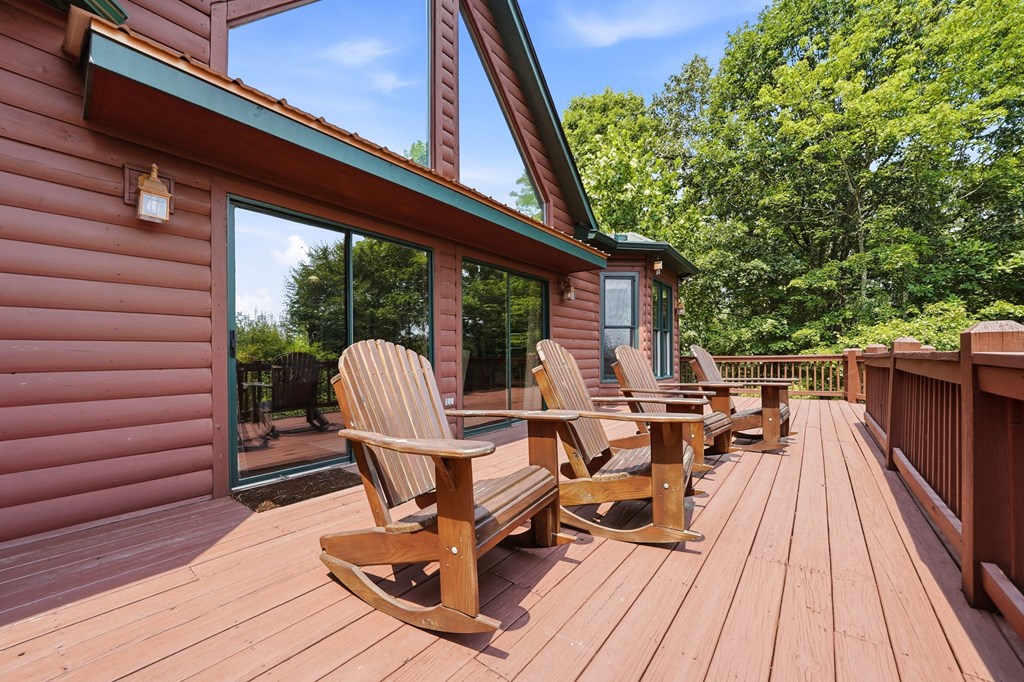 434758 Ellijay Active