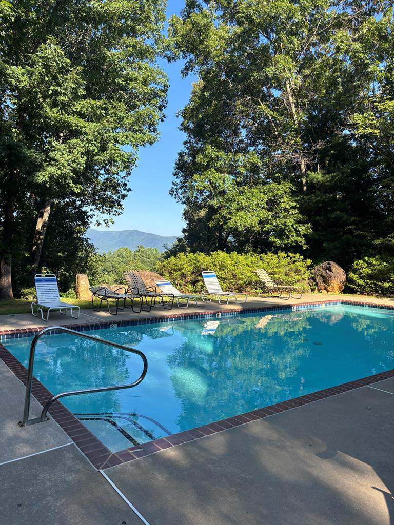 434758 Ellijay Active