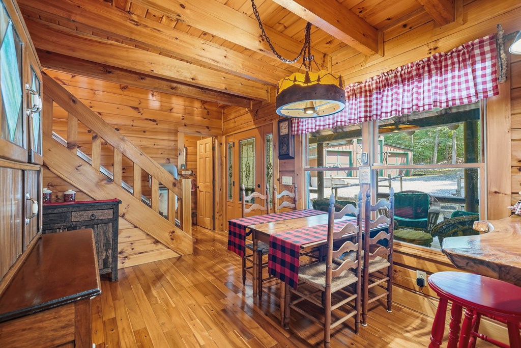 434760 Mineral Bluff Active