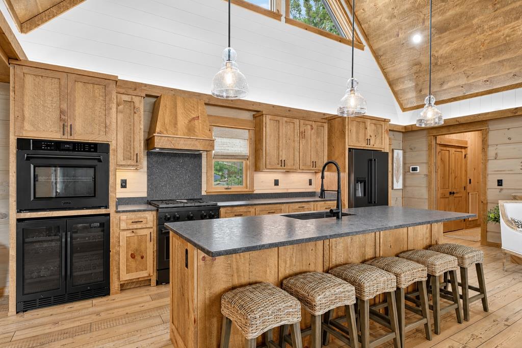 434776 Mineral Bluff Active