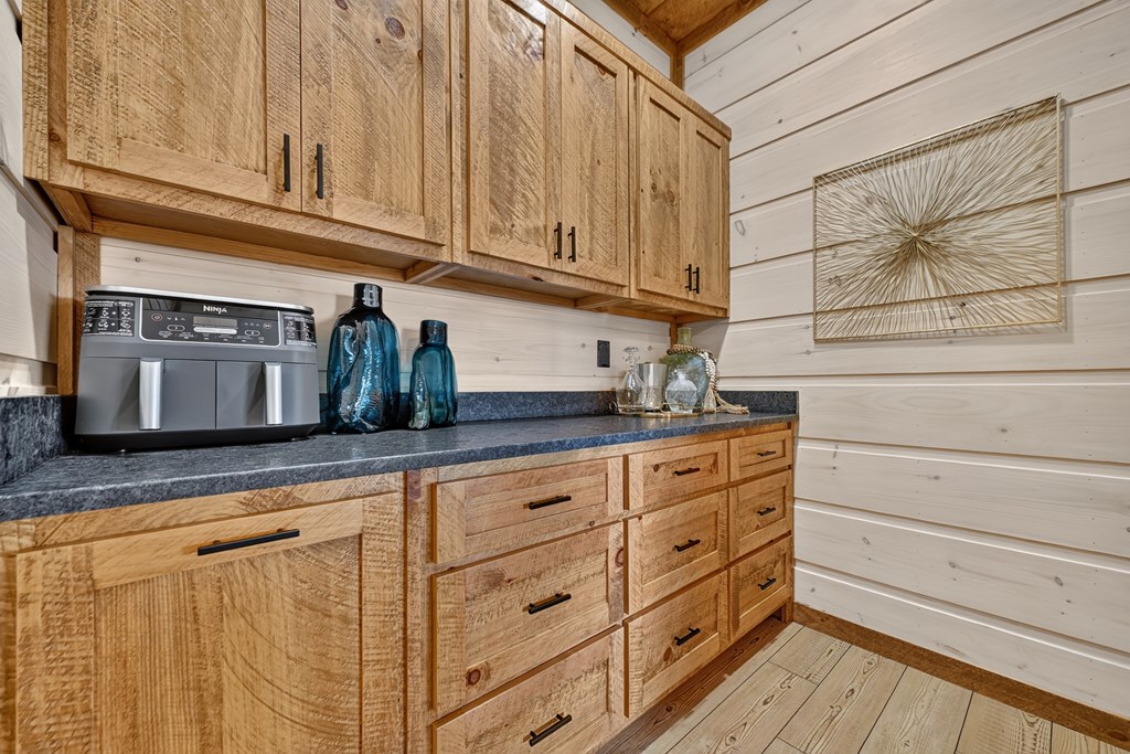 434776 Mineral Bluff Active