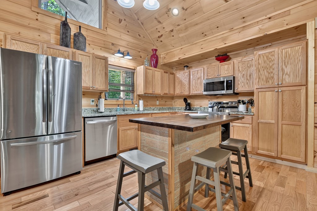 434790 Epworth Active