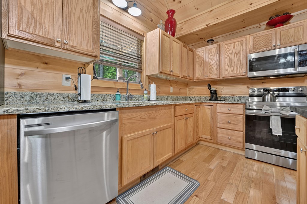 434790 Epworth Active