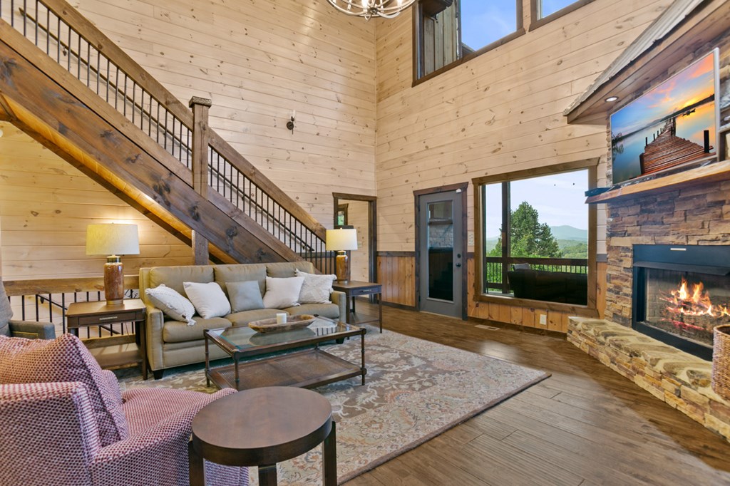 434792 Blue Ridge Active