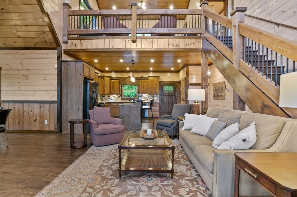 434792 Blue Ridge Active