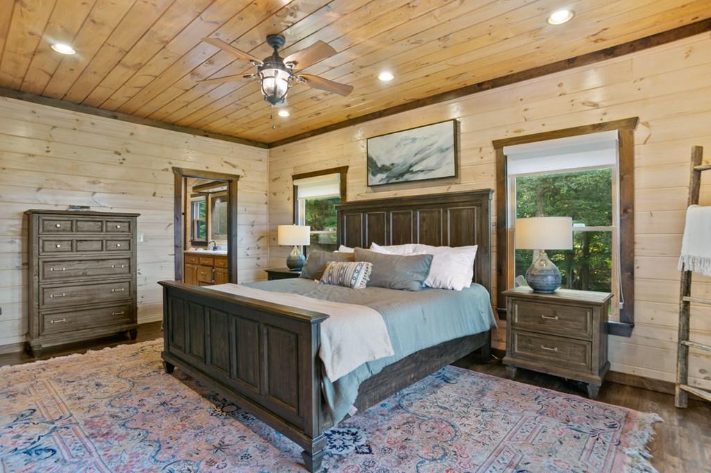 434792 Blue Ridge Active