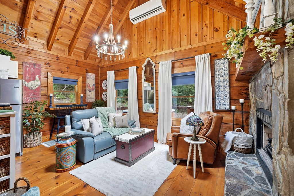 434799 Blue Ridge Pending