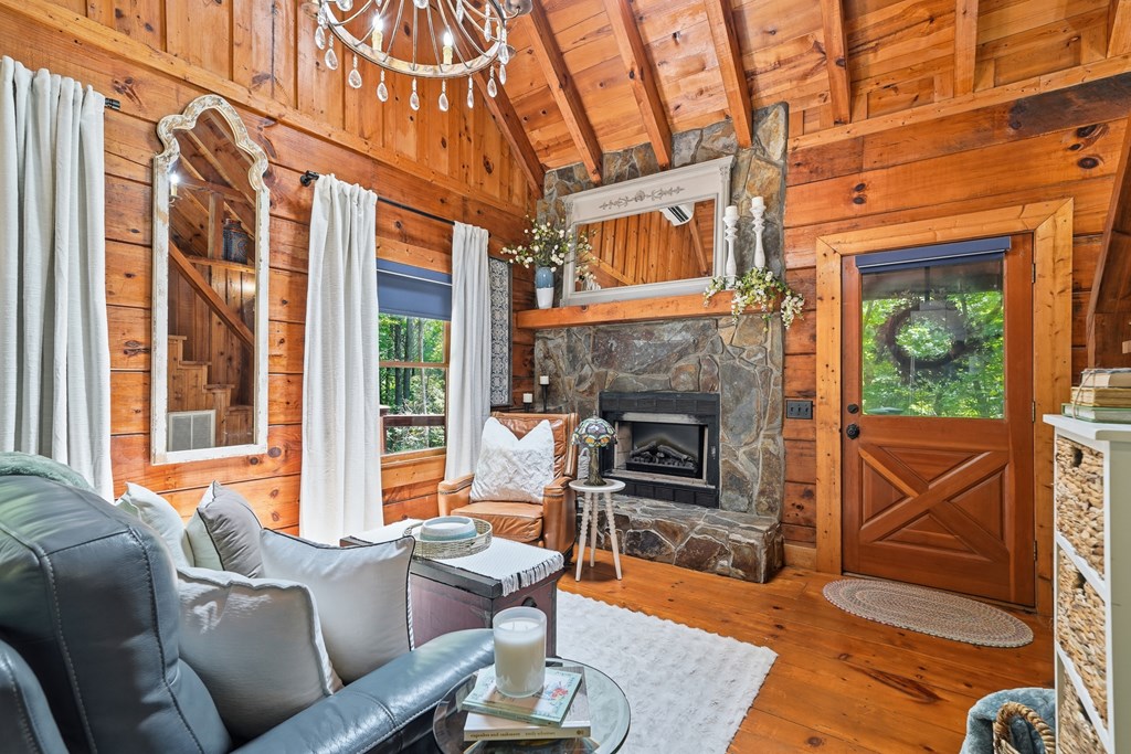 434799 Blue Ridge Pending