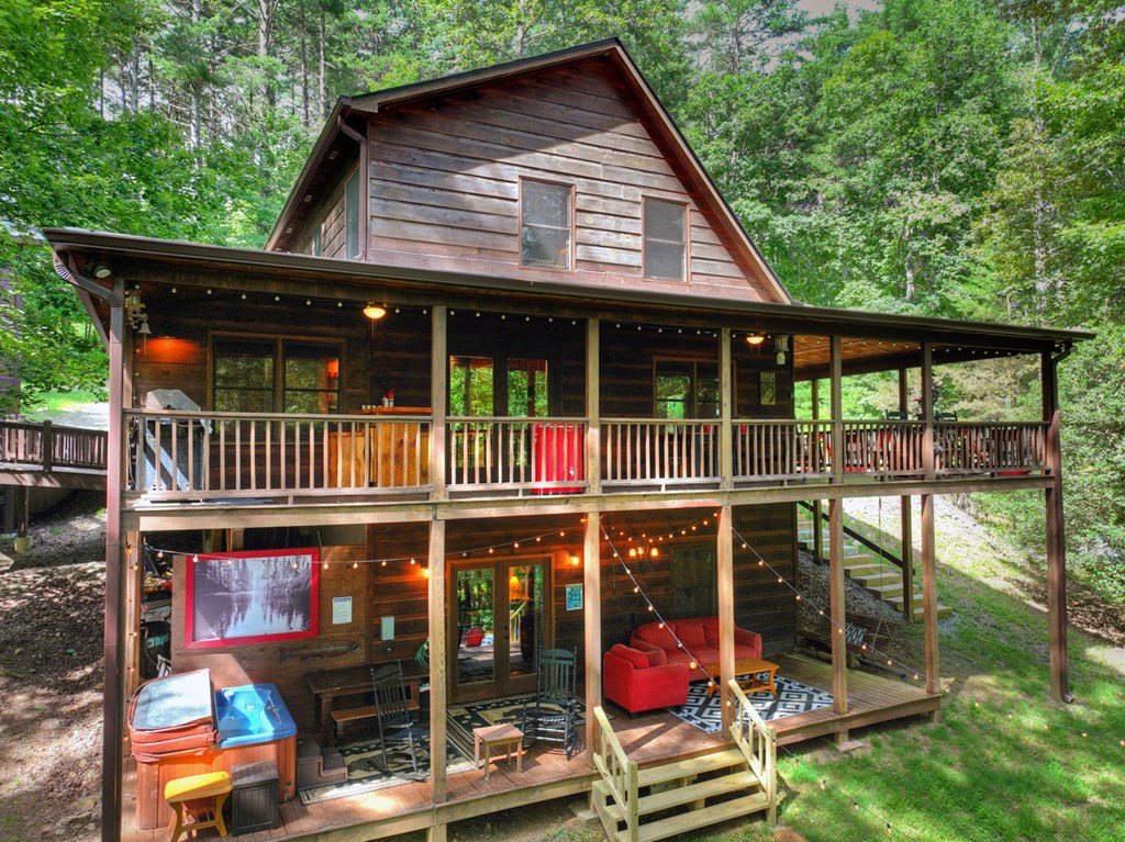 434825 Blue Ridge Active
