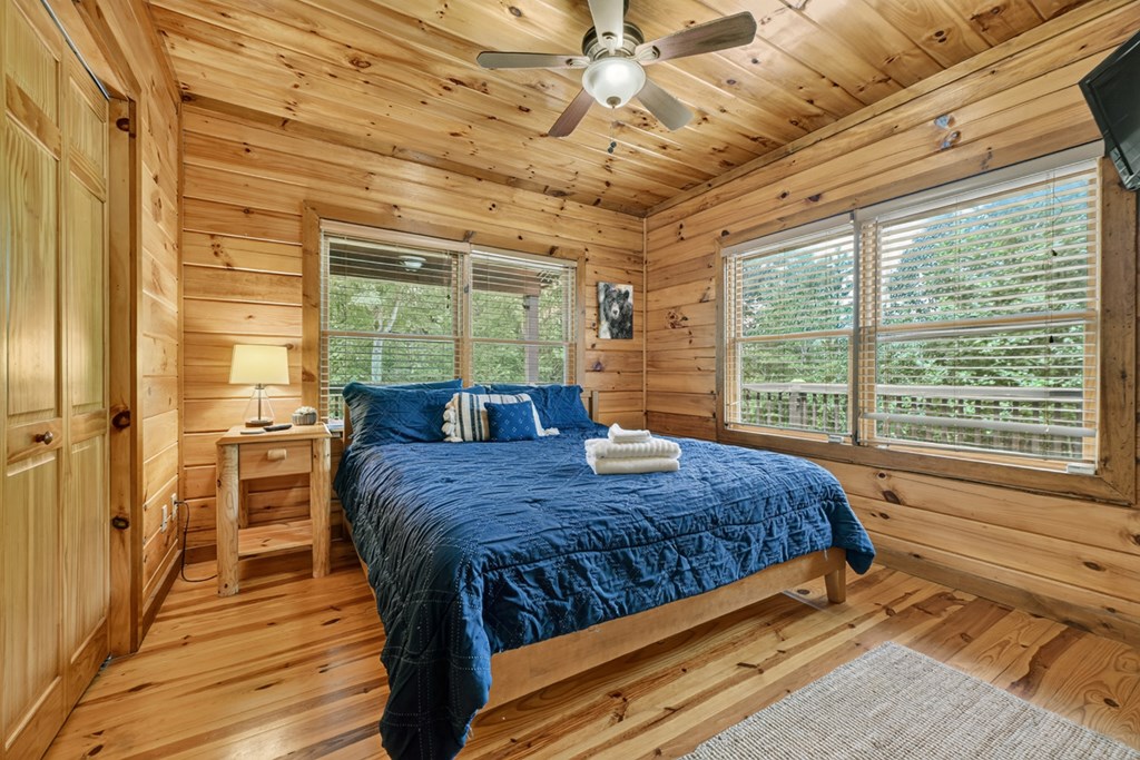 434826 Blue Ridge Active
