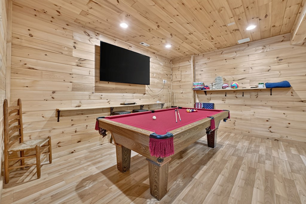434826 Blue Ridge Active