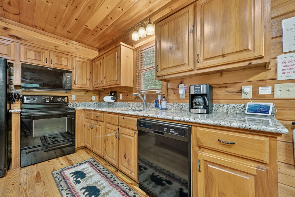 434826 Blue Ridge Active