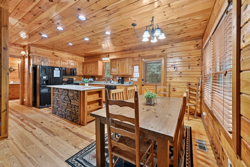 434826 Blue Ridge Active