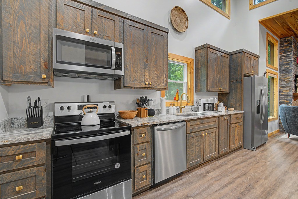 434838 Ellijay Active