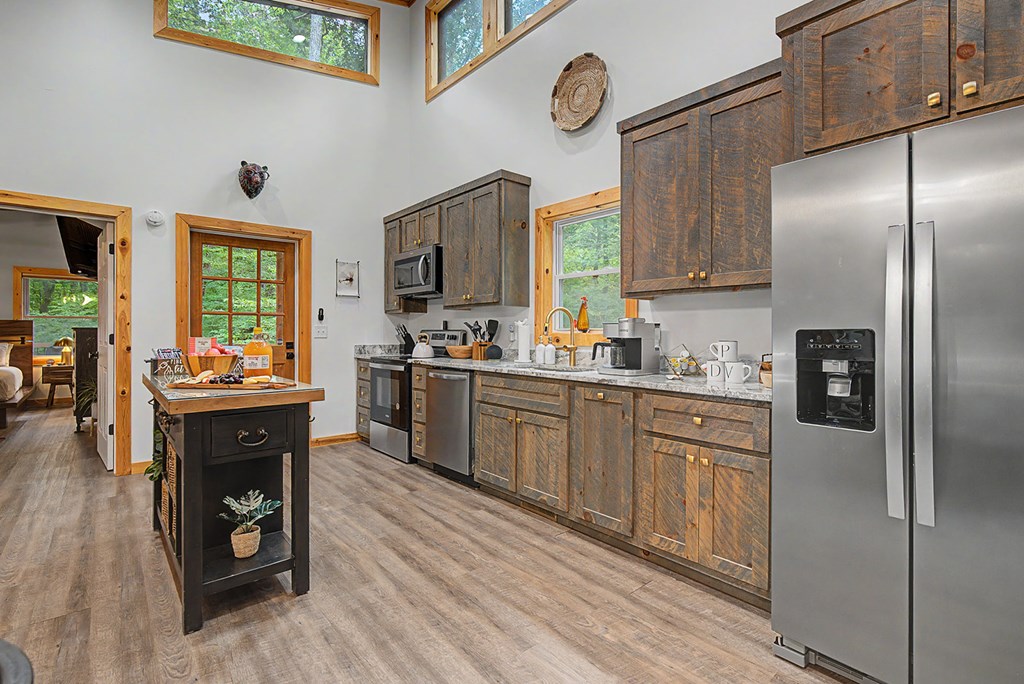 434838 Ellijay Active