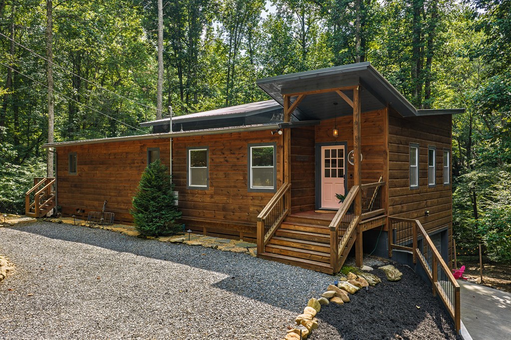 434838 Ellijay Active