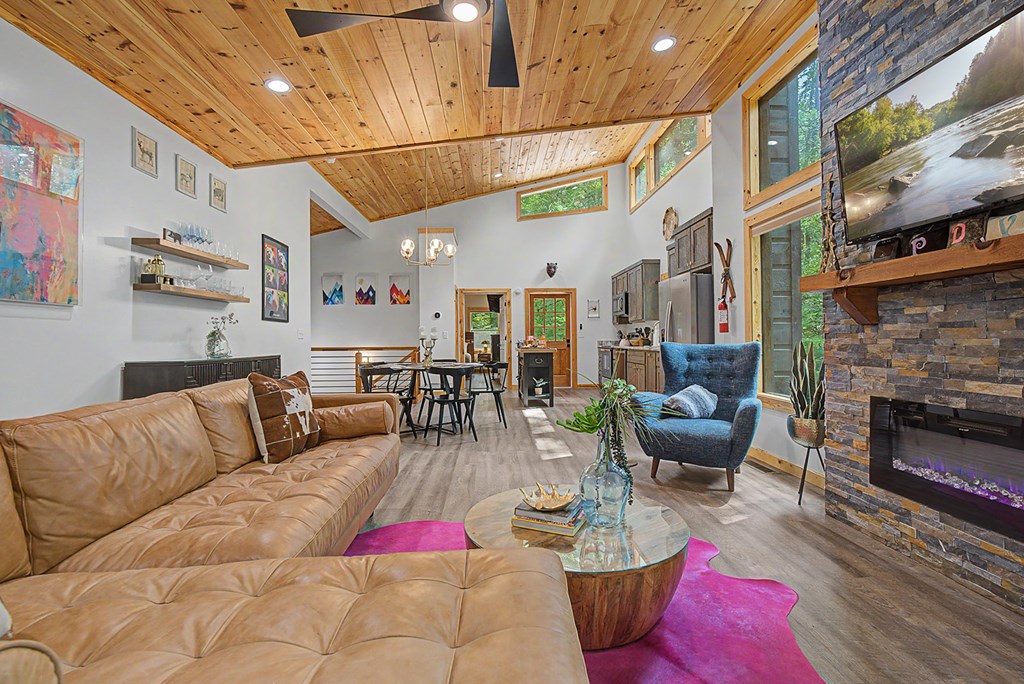 434838 Ellijay Active