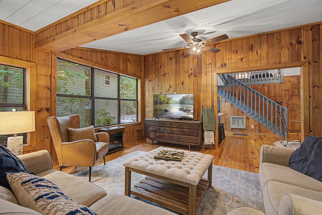 434839 Ellijay Active